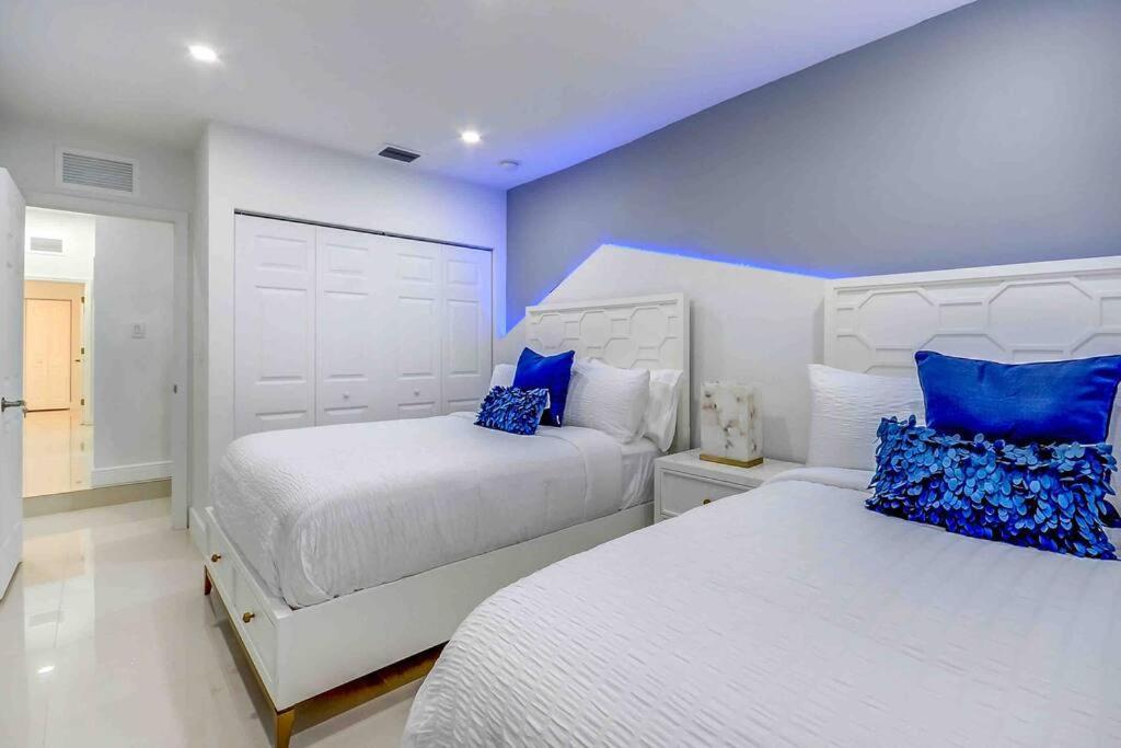 קטלר ביי Miami 5Br Villa W Heated Pool, Games & Bbq L01 מראה חיצוני תמונה