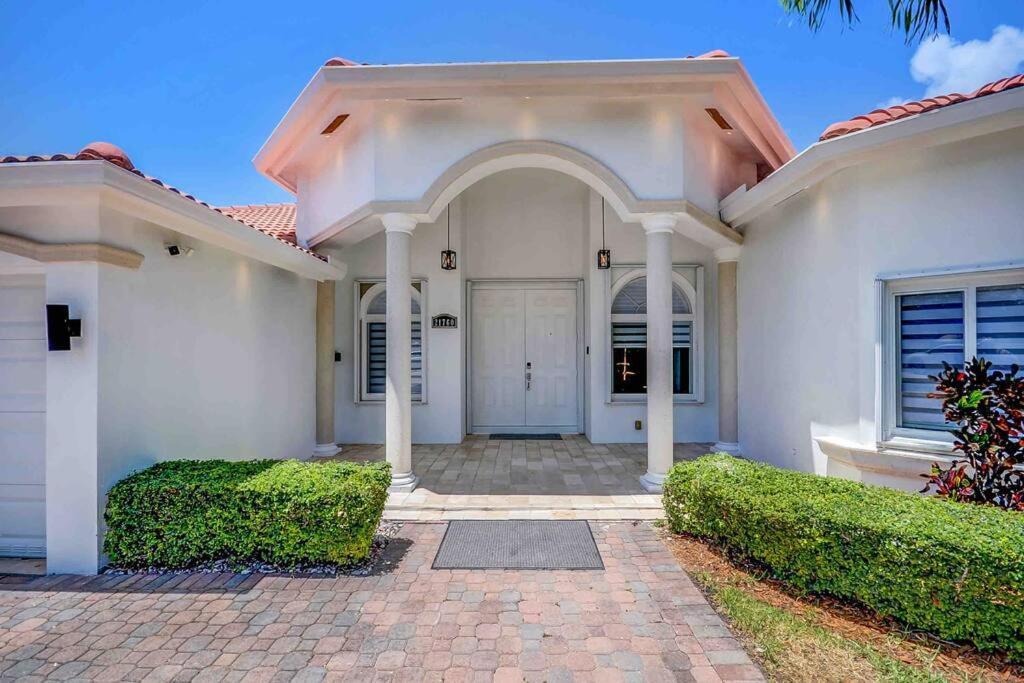 קטלר ביי Miami 5Br Villa W Heated Pool, Games & Bbq L01 מראה חיצוני תמונה