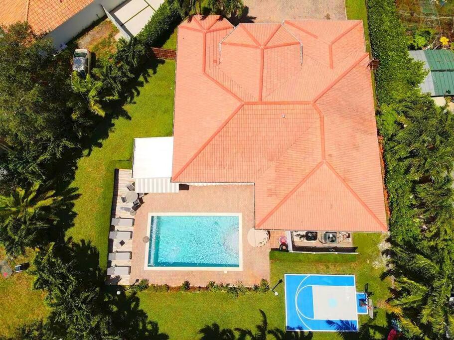 קטלר ביי Miami 5Br Villa W Heated Pool, Games & Bbq L01 מראה חיצוני תמונה